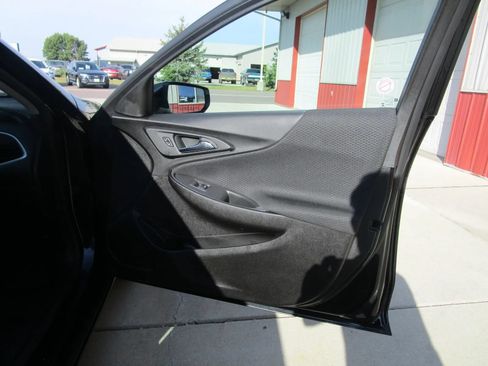Used 2024 Chevrolet Malibu LT FWD image 23