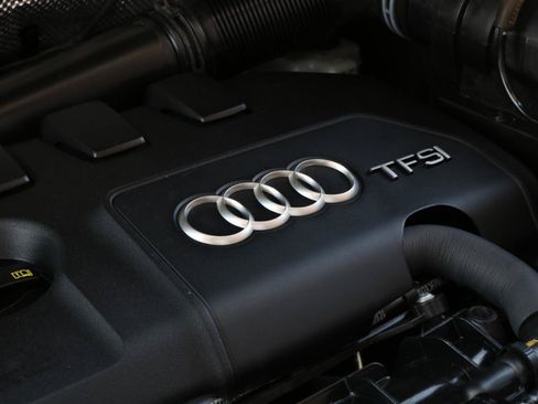 Used 2016 Audi Q3 2.0T Prestige w/ Prestige Package AWD/4WD image 52
