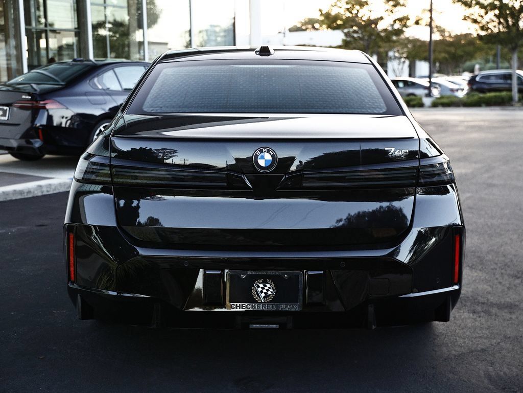 New 2027 BMW 740i w/ Executive Package RWD image 10