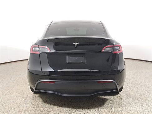 Used 2024 Tesla Model Y Long Range image 6