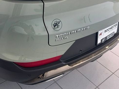 Certified 2024 Chevrolet TrailBlazer ACTIV w/ Driver Confidence Package AWD/4WD image 41