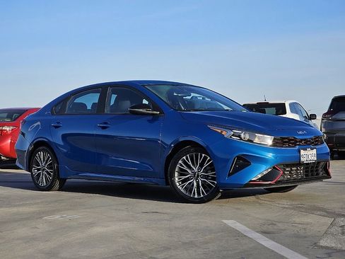 Used 2023 Kia Forte GT-Line FWD image 4