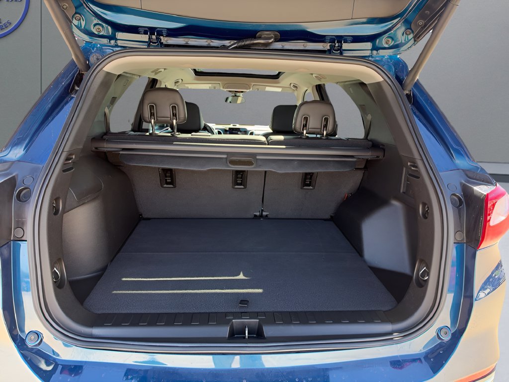 Used 2020 Chevrolet Equinox Premier AWD/4WD image 32