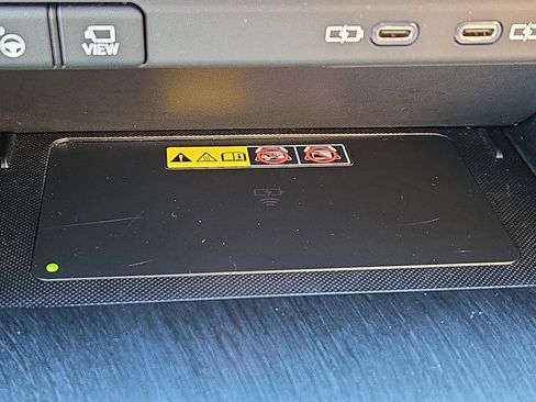 Used 2023 Lexus RZ 450e Premium image 26