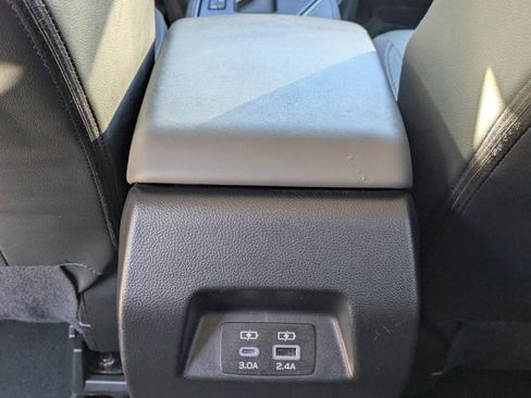 Used 2024 Subaru Crosstrek 2.0i Premium image 18