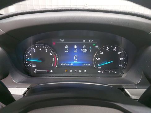 Used 2020 Ford Explorer XLT image 21