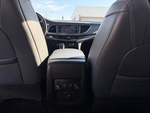 Used 2021 Buick Enclave Essence FWD image 22