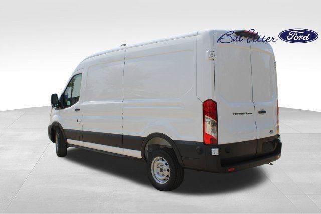 New 2026 Ford Transit 250 148 Medium Roof w/ Load Area Protection Package RWD image 4