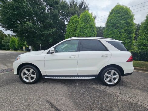 Used 2018 Mercedes-Benz GLE 350 w/ Premium 1 Package image 2