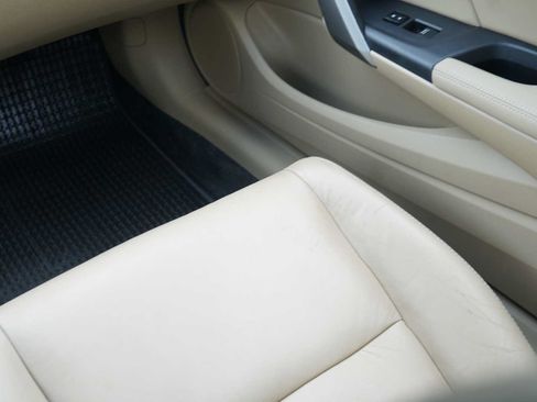 Used 2012 Honda Accord EX-L image 24