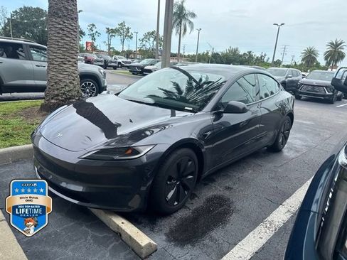 Used 2024 Tesla Model 3 Long Range AWD/4WD image 3