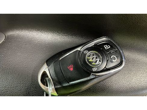 Used 2018 Buick Encore Essence AWD/4WD image 20
