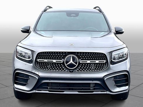 Used 2025 Mercedes-Benz GLB 250 4MATIC image 4