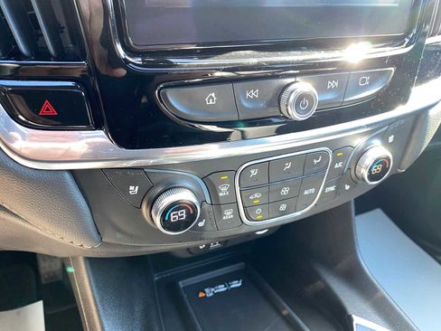 Used 2023 Chevrolet Traverse Premier w/ Redline Edition image 25
