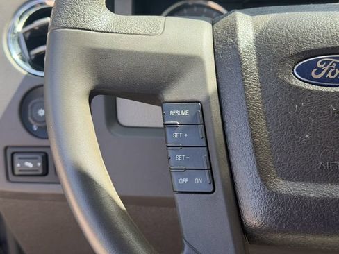Used 2010 Ford F150 XLT RWD image 11