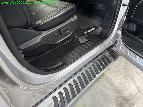 Used 2019 Ford F150 Lariat image 32