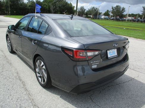 Used 2024 Subaru Legacy Limited image 5