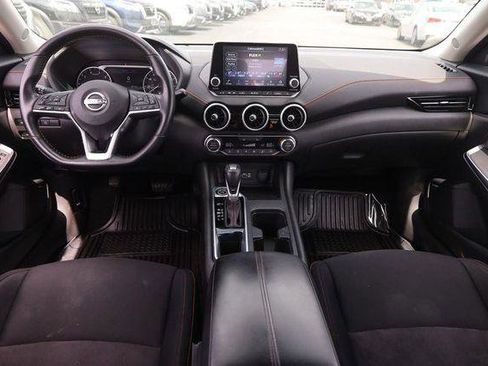 Used 2025 Nissan Sentra SR w/ Midnight Edition FWD image 21