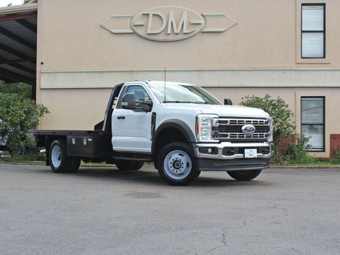 Used 2023 Ford F450 XL w/ Snow Plow Prep Package AWD/4WD image 4