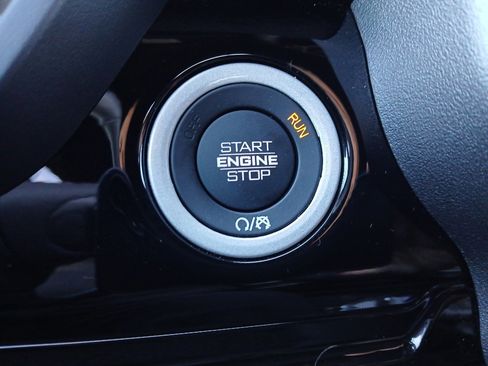 Certified 2025 RAM 1500 Laramie w/ Night Edition image 40