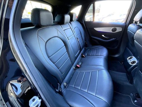 Used 2022 Mercedes-Benz GLC 300 image 20