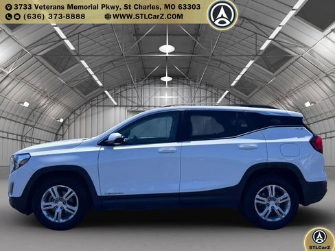 Used 2018 GMC Terrain SLE w/ Driver Convenience Package FWD image 6