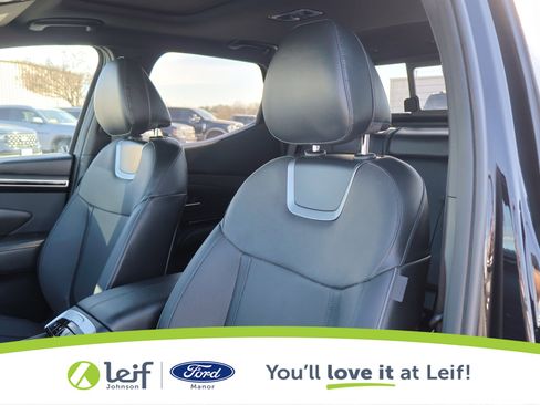 Used 2024 Hyundai Santa Cruz Limited image 13