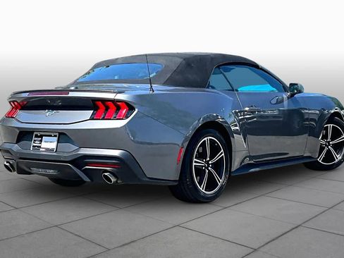 Used 2024 Ford Mustang Premium image 11