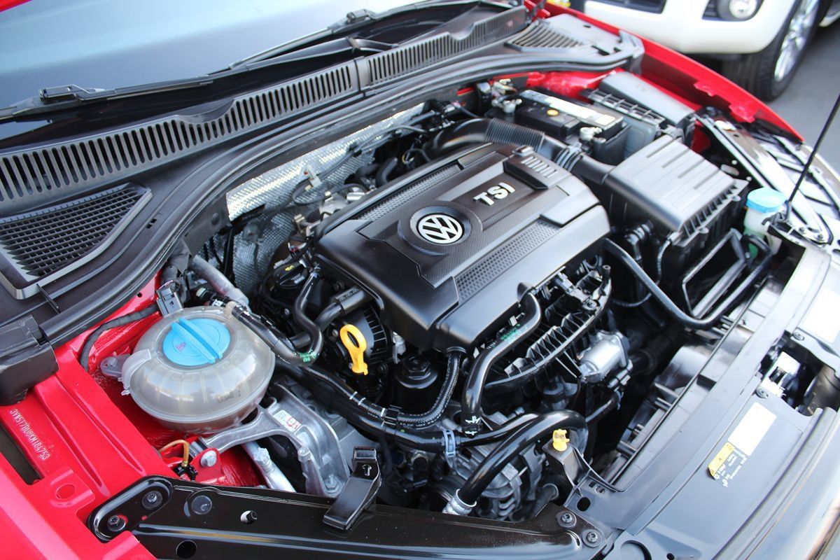 Used 2019 Volkswagen Jetta GLI FWD image 31