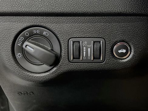 Used 2023 Dodge Charger GT RWD image 10