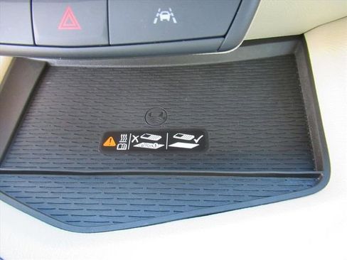 Used 2023 Cadillac CT4 Luxury w/ Sun And Sound Package RWD image 28