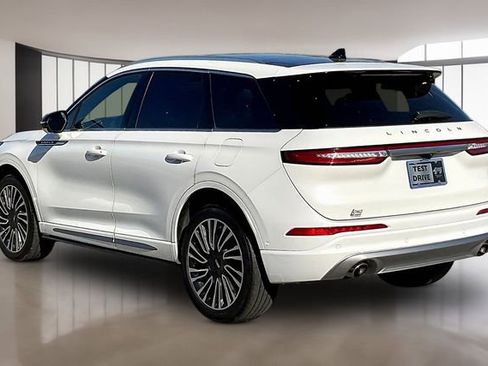 Used 2020 Lincoln Corsair Reserve w/ Equipment Group 201A image 4