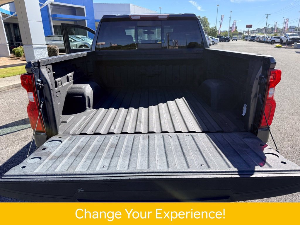 Used 2020 Chevrolet Silverado 1500 RST AWD/4WD image 10