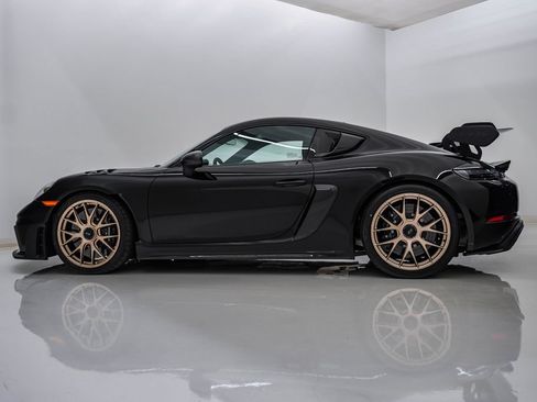 Certified 2025 Porsche 718 Cayman GT4 RS RWD image 2