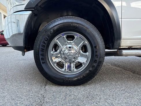 Used 2018 RAM 2500 Tradesman w/ Chrome Appearance Group AWD/4WD image 18