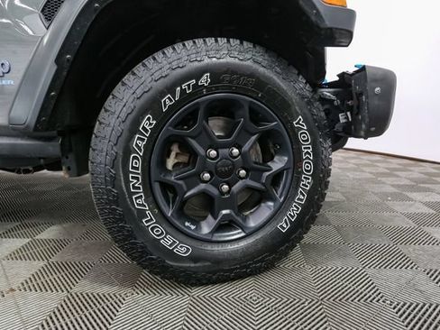 Used 2023 Jeep Wrangler Unlimited w/ 8.4" Radio Group AWD/4WD image 15