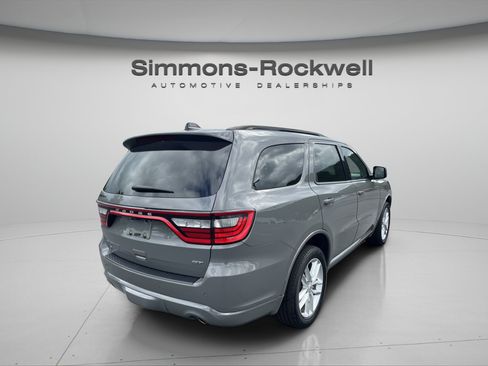 Used 2025 Dodge Durango GT AWD/4WD image 5