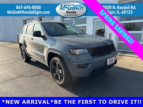 Used 2019 Jeep Grand Cherokee Laredo AWD/4WD image 1