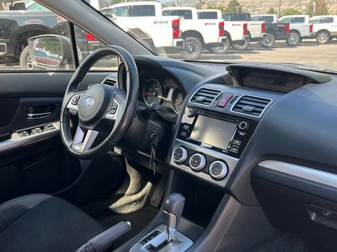 Used 2017 Subaru Crosstrek 2.0i Premium AWD/4WD image 18