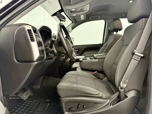 Used 2017 Chevrolet Silverado 1500 LT w/ Midnight Edition image 10