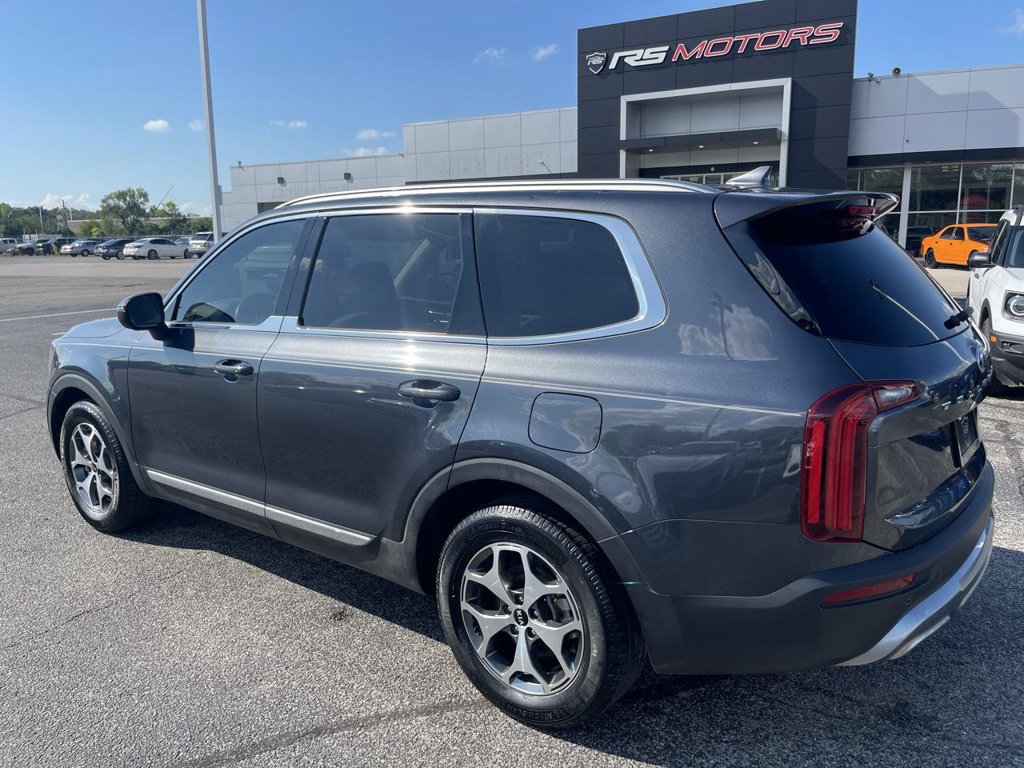 Used 2021 Kia Telluride EX FWD image 3