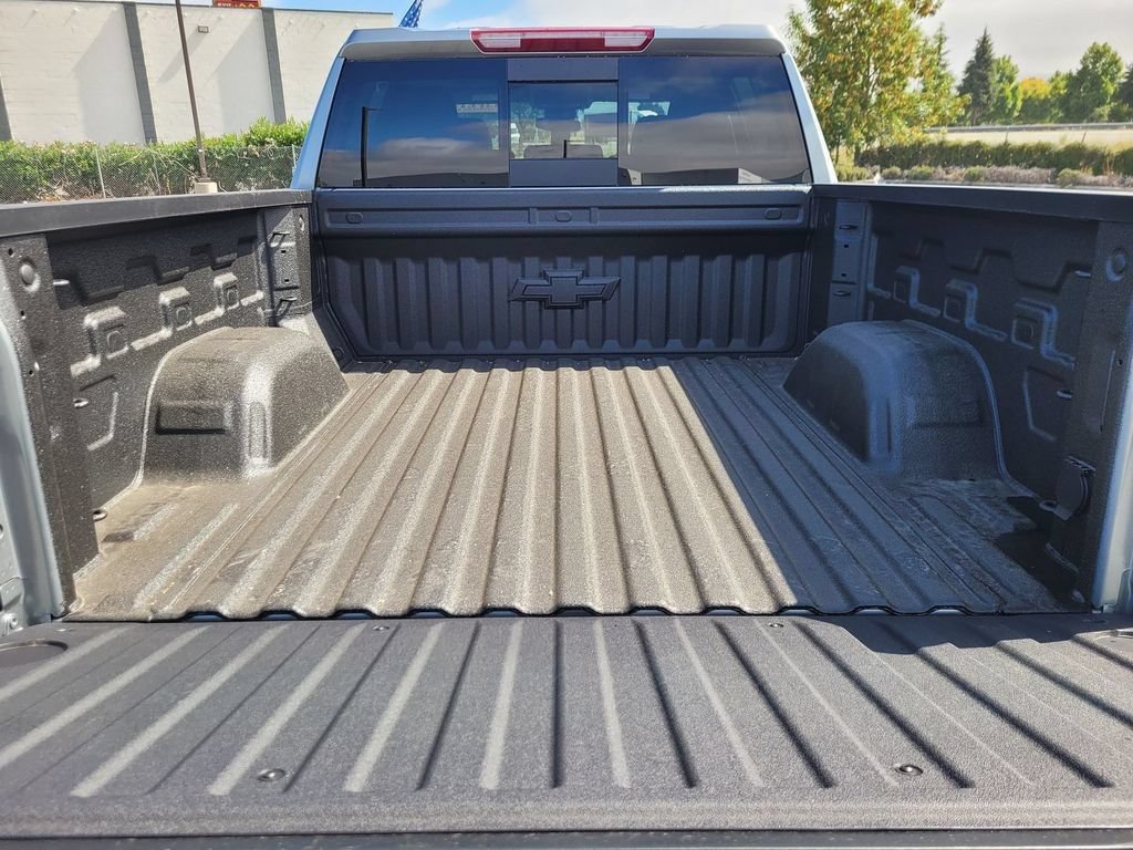 New 2026 Chevrolet Silverado 1500 RST w/ Rally Edition AWD/4WD image 7