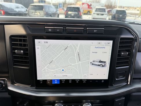 Used 2024 Ford F250 Lariat w/ Black Appearance Package image 22