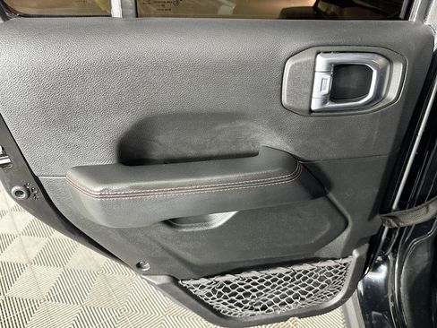 Used 2021 Jeep Wrangler Unlimited Rubicon w/ Uconnect 4C Nav & Sound Group image 25