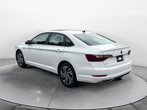 Used 2021 Volkswagen Jetta SEL Premium FWD image 5