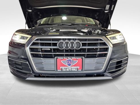 Used 2018 Audi Q5 2.0T Premium Plus w/ Premium Plus Package AWD/4WD image 23