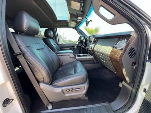 Used 2015 Ford F250 Platinum AWD/4WD image 23