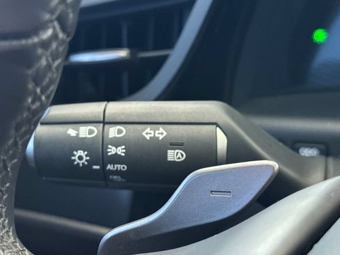Used 2024 Lexus ES 300h w/ Premium Package FWD image 32