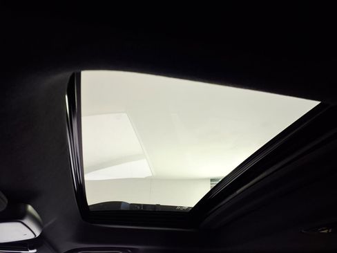 New 2026 Subaru Outback Limited image 8