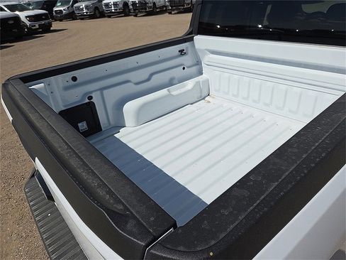 New 2025 Ford Maverick XL w/ Equipment Group 102A image 9